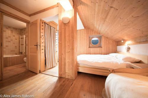 Chalet Charley Mc36