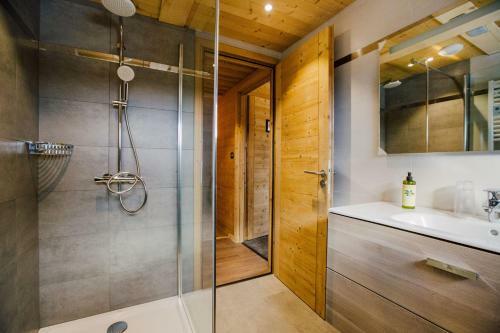 Simply Morzine - Chalet Petit Central