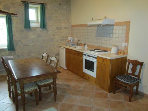 Hostal Domaine Du Cauze