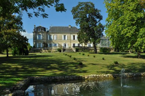 Bed & Breakfast Chateau Carbonneau