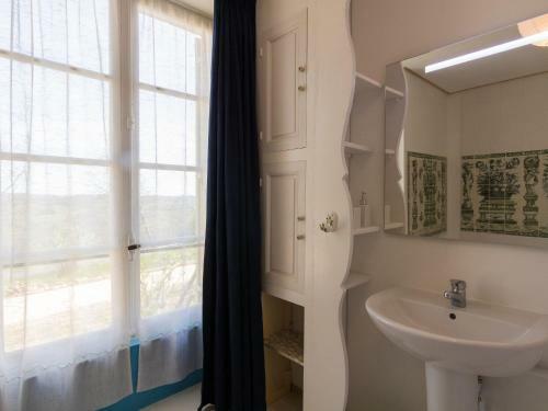 Cozy Cottage In Aquitaine With Private Swimming Pool