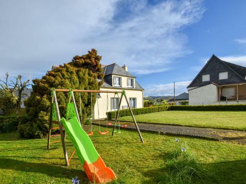 Holiday Home Ty Awen (ptp100)