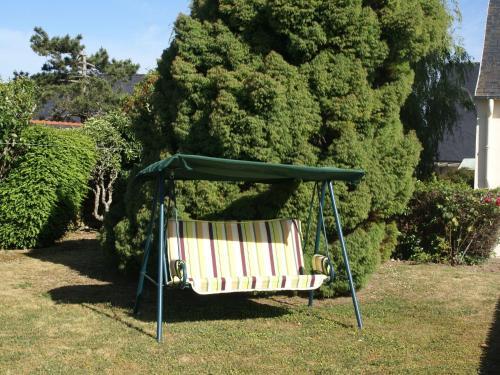 Holiday Home Ty Awen (ptp100)