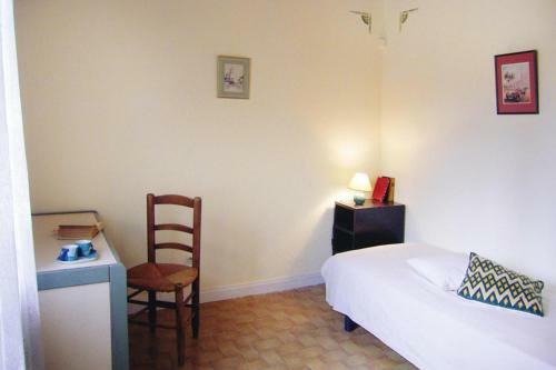 Holiday Home Pont-saint-esprit - Prv04031-f
