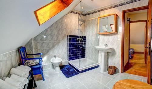Saint-andre-de-najac Villa Sleeps 8 Pool Wifi