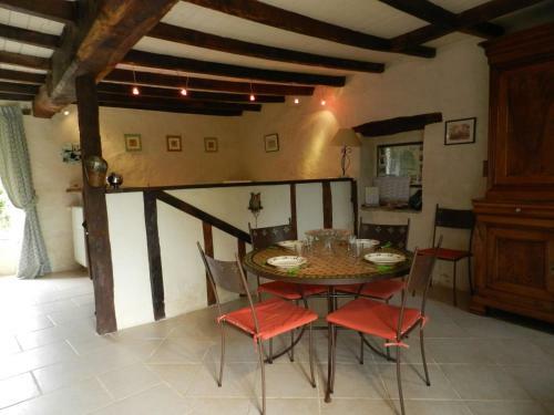 Holiday Home G�te La Tour
