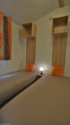 Camping Les Cent Ch�nes
