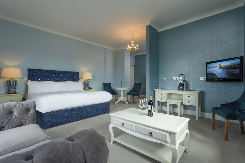 Hotel Clybaun