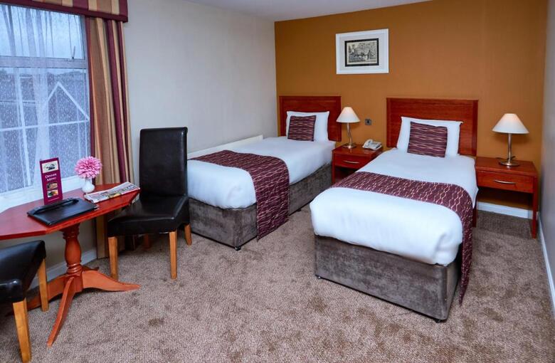 Hotel Eviston House