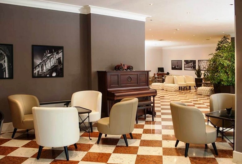 Shg Hotel De La Ville