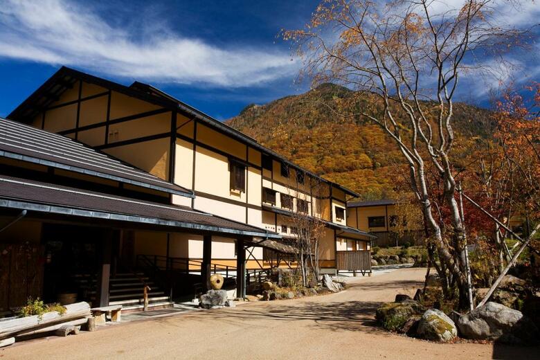 Hotel Takuminoyado Miyama Ouan