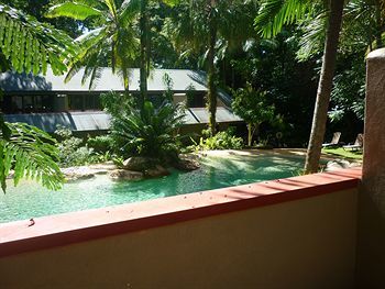 Ferntree Rainforest Lodge