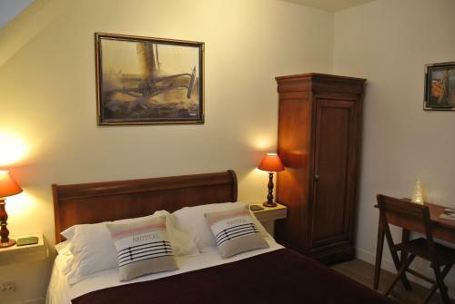 Bed & Breakfast Au Logis De La Rance