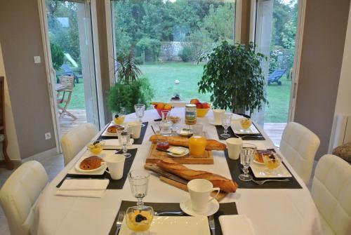 Bed & Breakfast Au Logis De La Rance