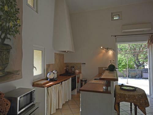 Modern Villa In Saint-mathieu-de-treviers With Private Pool