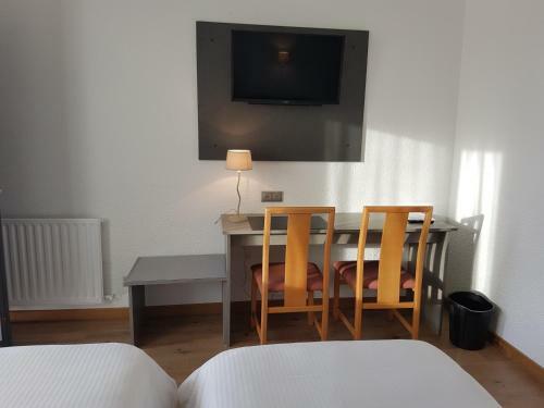 Hotel H�tel Restaurant Les Bruy�res