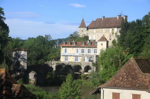 Bed & Breakfast Chambres Du Pont De La L�gende