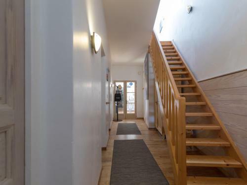 Charming Villa In Siran With Pool