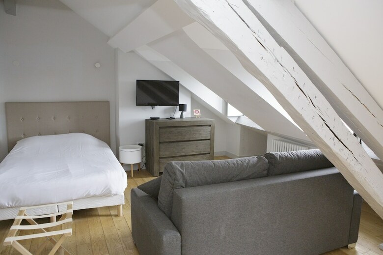 Aparthotel Apparts De L'oncle Louis