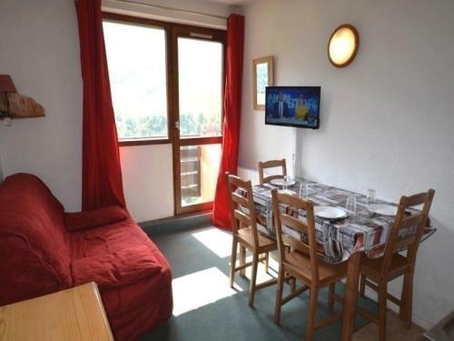 Apartment Les Menuires - 2 Pers, 18 M2, 1/0 2