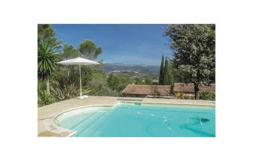 Three-bedroom Holiday Home In Tourrettes