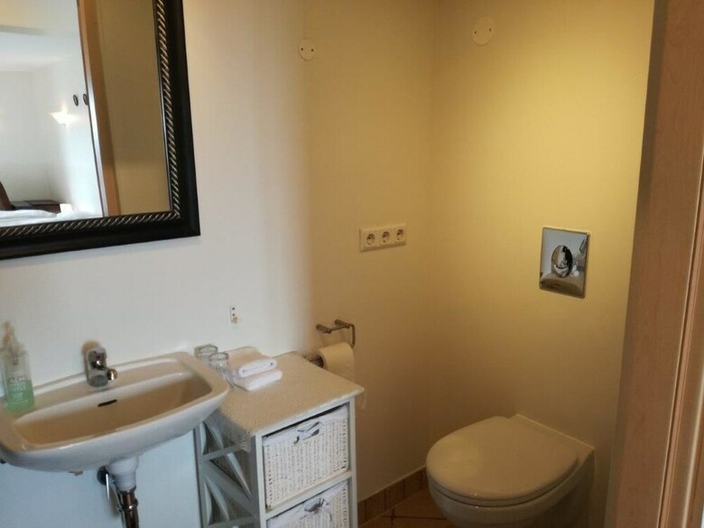 Hostal Guesthouse Storu-laugar