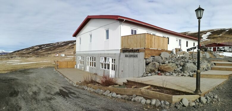Hostal Guesthouse Storu-laugar