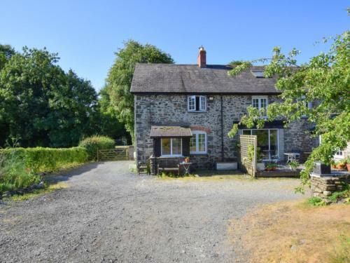 Holiday Home Bwthyn Angell