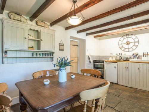 Englewood Cottage