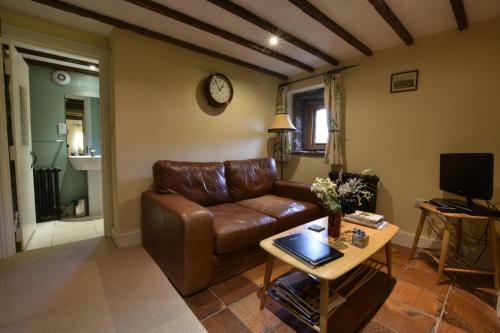 Bed & Breakfast Low Mill Guesthouse