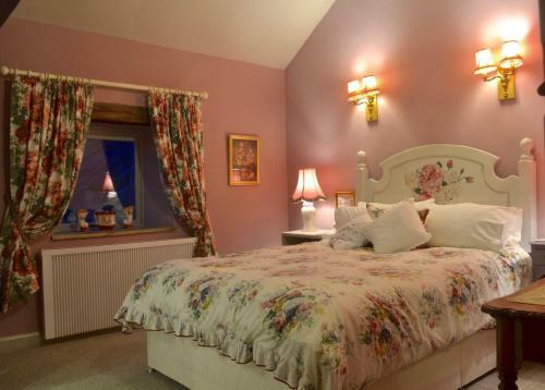 Haddon Grove Farm Cottages