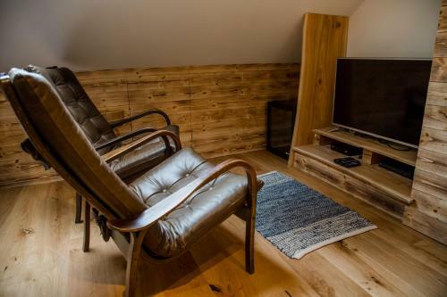 Cedar Lodge