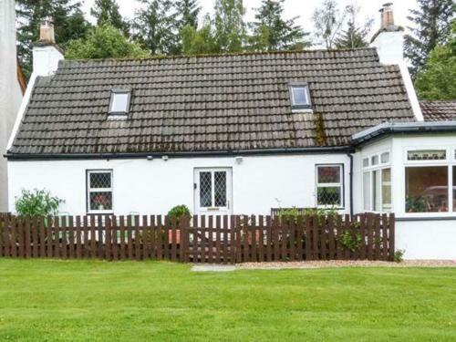Highland Bear Lodge & Luxury Bear Huts
