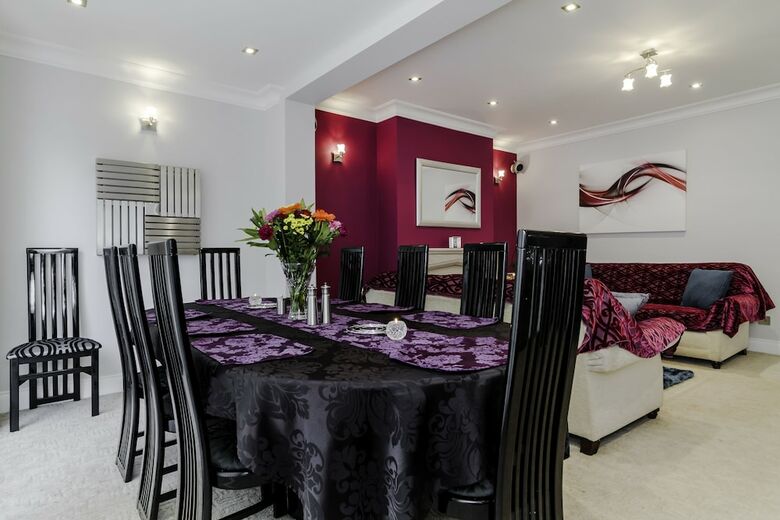 Hostal Brooklyn House
