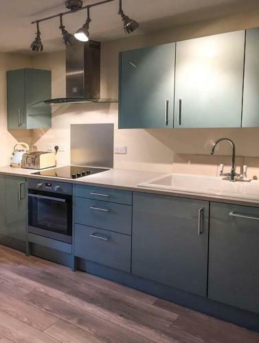 Kingfisher Apartment
