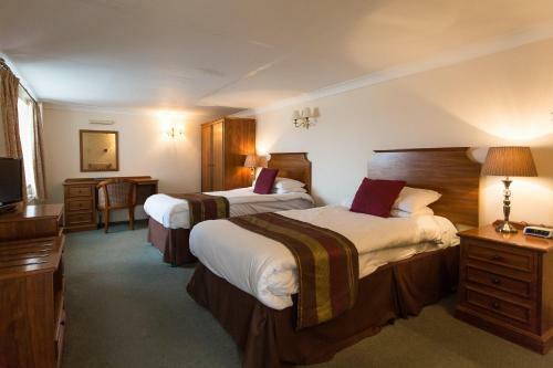 Blakeney Manor Hotel