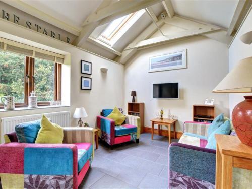 Pleasant Holiday Home In Dunmere With Garden