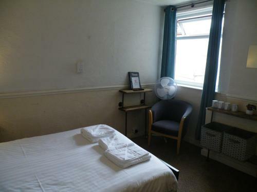 Vinnie's Family Hotel