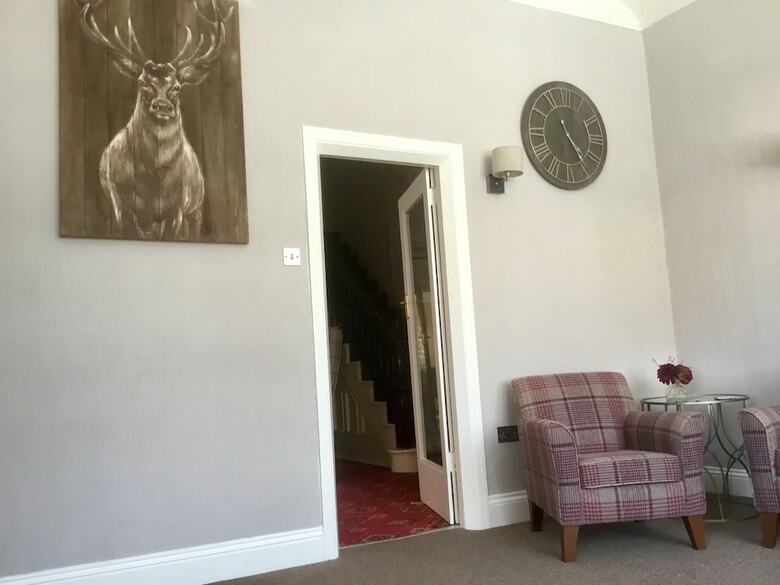 Hostal Avenue Guest House