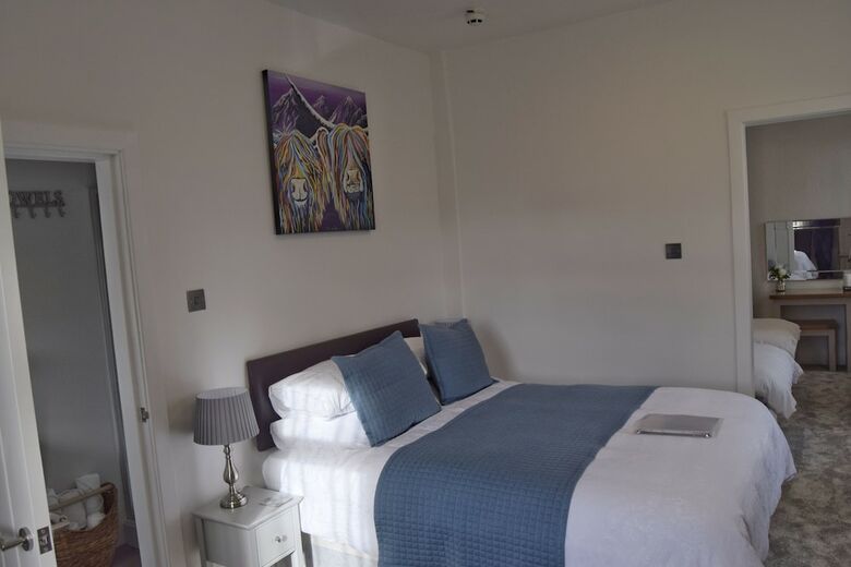 Hostal Avenue Guest House