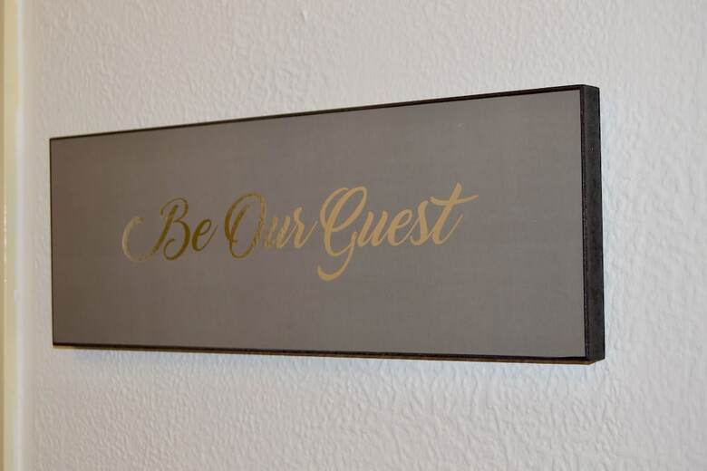 Hostal Avenue Guest House