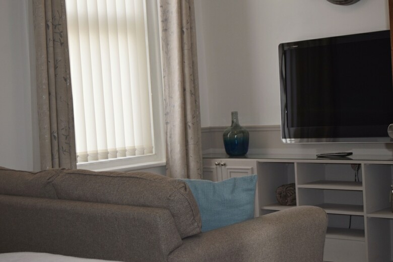 Hostal Avenue Guest House