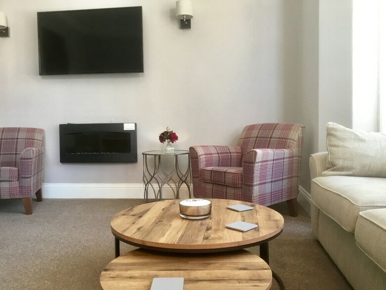 Hostal Avenue Guest House