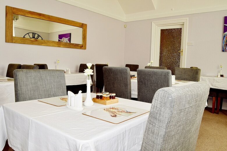 Hostal Avenue Guest House