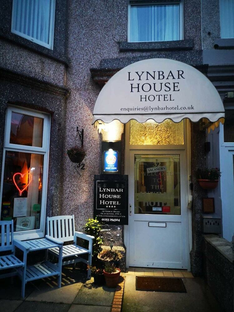 Lynbar Hotel
