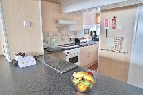 Lynton Apartments
