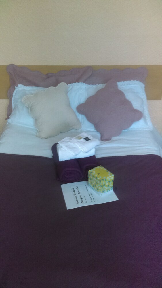 Hostal The Cafe Guest House