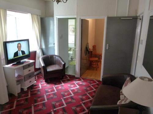 Lancaster Apartments