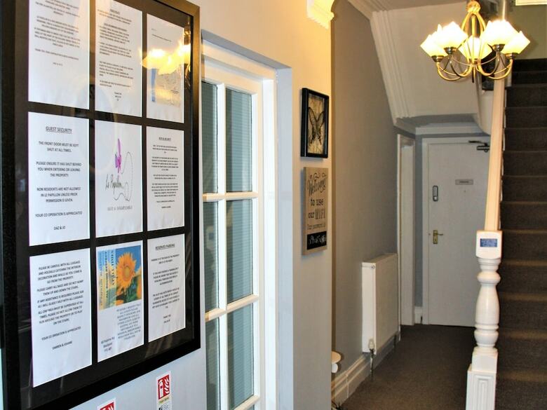 Hostal Le Papillon