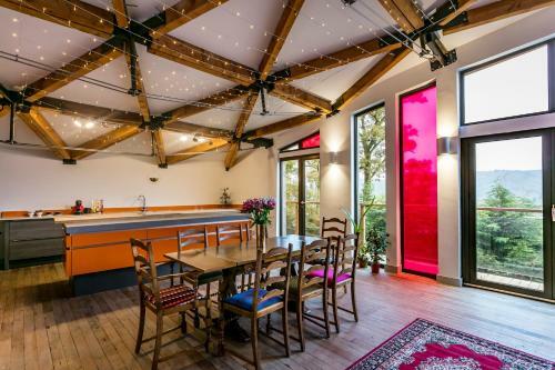 Hostal Dome House